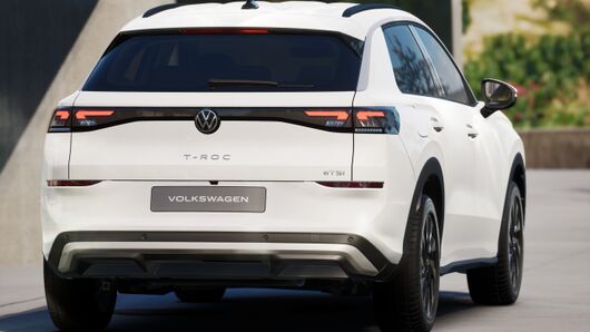 Imaginea unui Noul T-Roc Life 1.5 eTSI DSG