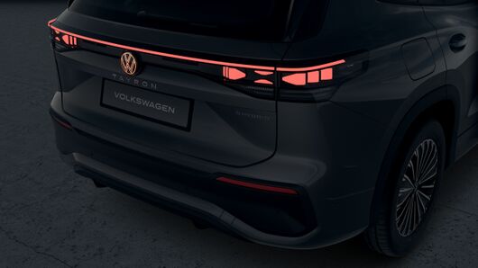 Imaginea unui Tayron Prime Hybrid 1,5 TSI DSG