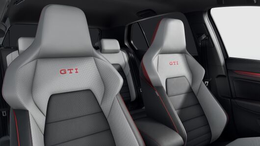 Imaginea unui Golf GTI