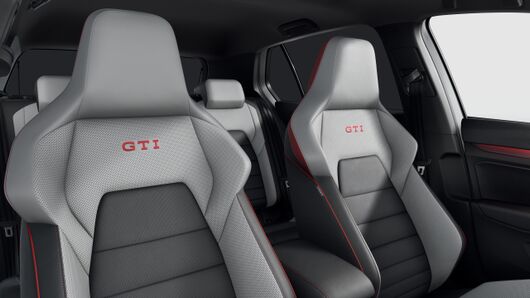 Imaginea unui Golf GTI