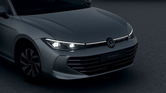 Imaginea unui Passat Business 1.5 eTSI
