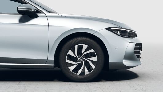 Imaginea unui Passat Business 1.5 eTSI