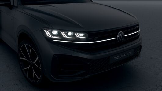 Noul Touareg R-Line V6 TDI