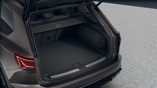 Noul Touareg R-Line V6 TDI
