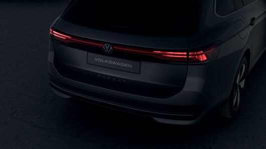 Imaginea unui Passat Business 2.0 TDI DSG
