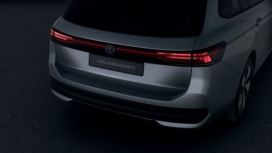 Imaginea unui Passat Base 1.5 eTSI