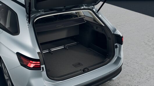 Imaginea unui Passat Base 1.5 eTSI
