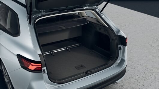 Imaginea unui Passat Base 1.5 eTSI