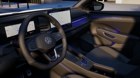 Imaginea unui Noul T-Roc R-Line 1.5 eTSI DSG