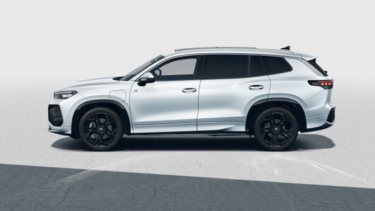 Imaginea unui Tayron R-Line TSI Hybrid