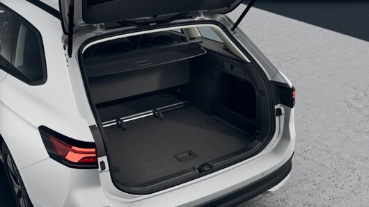 Imaginea unui Passat Base 1.5 eTSI