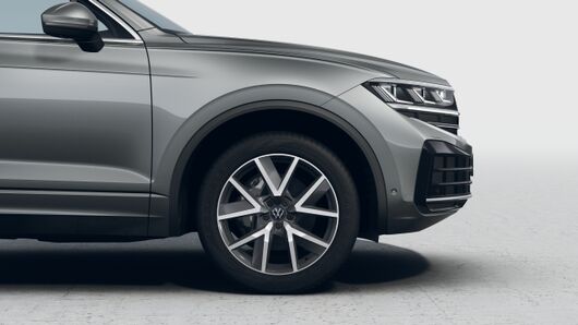 Imaginea unui Touareg Elegance V6 TDI