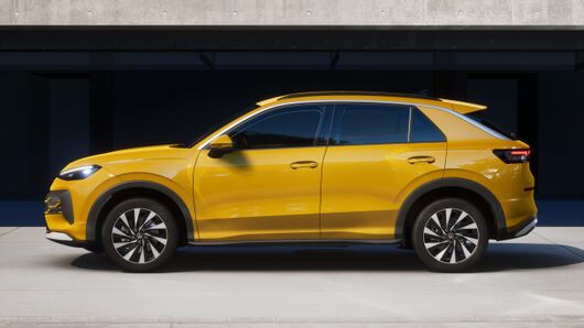 Imaginea unui Noul T-Roc Life 1.5 eTSI DSG