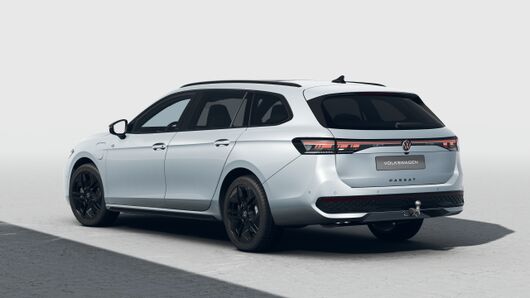 Imaginea unui Passat R-Line 1.5 TSI PHEV