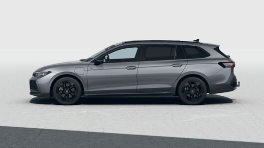 Imaginea unui Passat R-Line 1.5 TSI PHEV