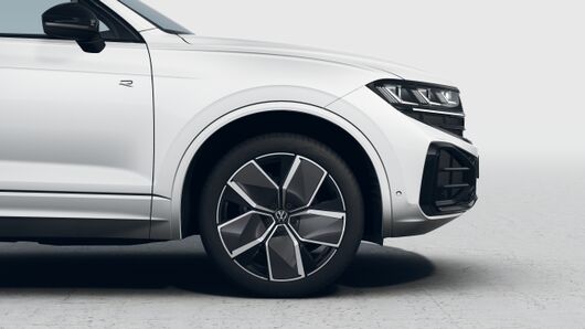 Imaginea unui Touareg R-Line V6 TDI