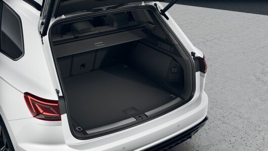 Imaginea unui Touareg R-Line V6 TDI