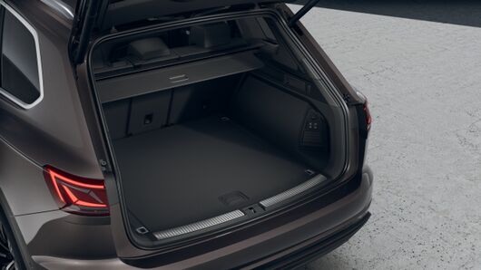 Imaginea unui Touareg Elegance V6 TDI
