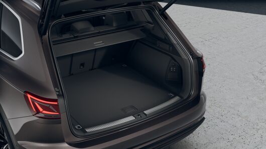 Imaginea unui Touareg Elegance V6 TDI