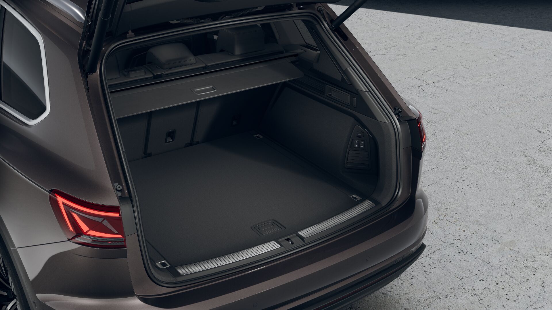Imaginea unui Touareg Elegance V6 TDI