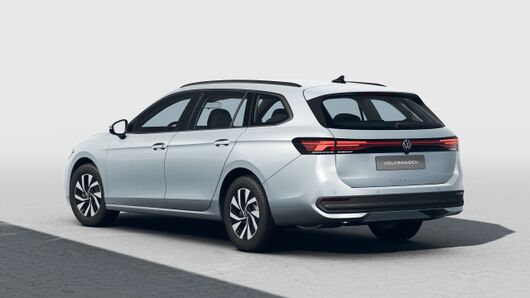 Imaginea unui Passat Base 1.5 eTSI
