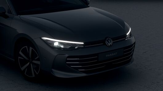 Imaginea unui Passat Business 2.0 TDI DSG