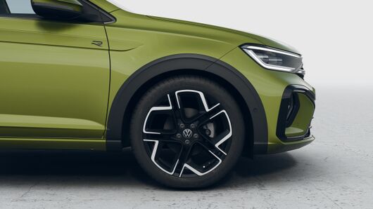 Imaginea unui Taigo R-Line 1.5 TSI DSG