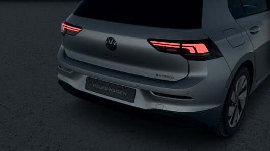 Imaginea unui Golf Prime 1.5 TSI DSG PHEV