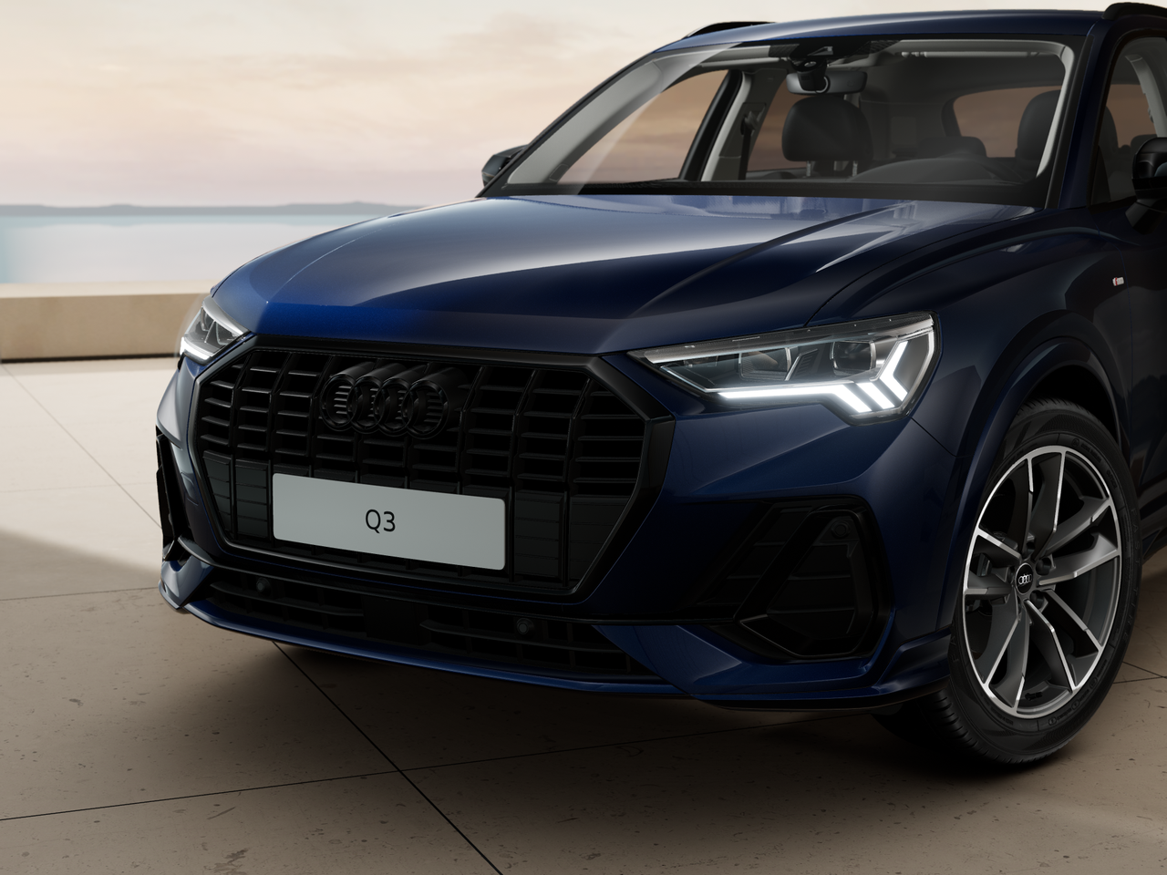 Slika Q3 Admired 35 TDI S tronic