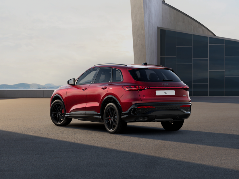 Slika Q5 40 TDI quattro S tronic
