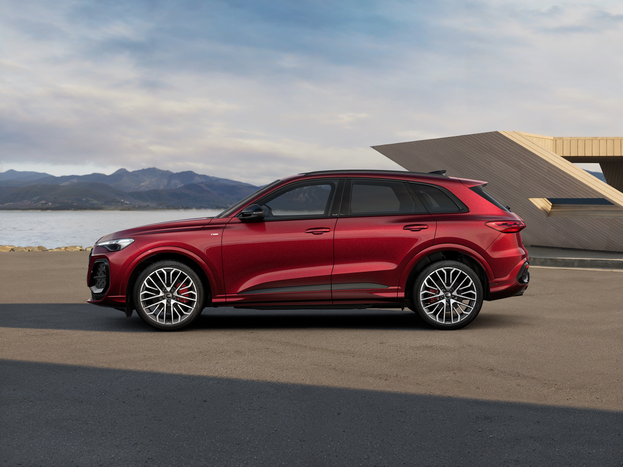 Slika Q5 40 TDI quattro S tronic