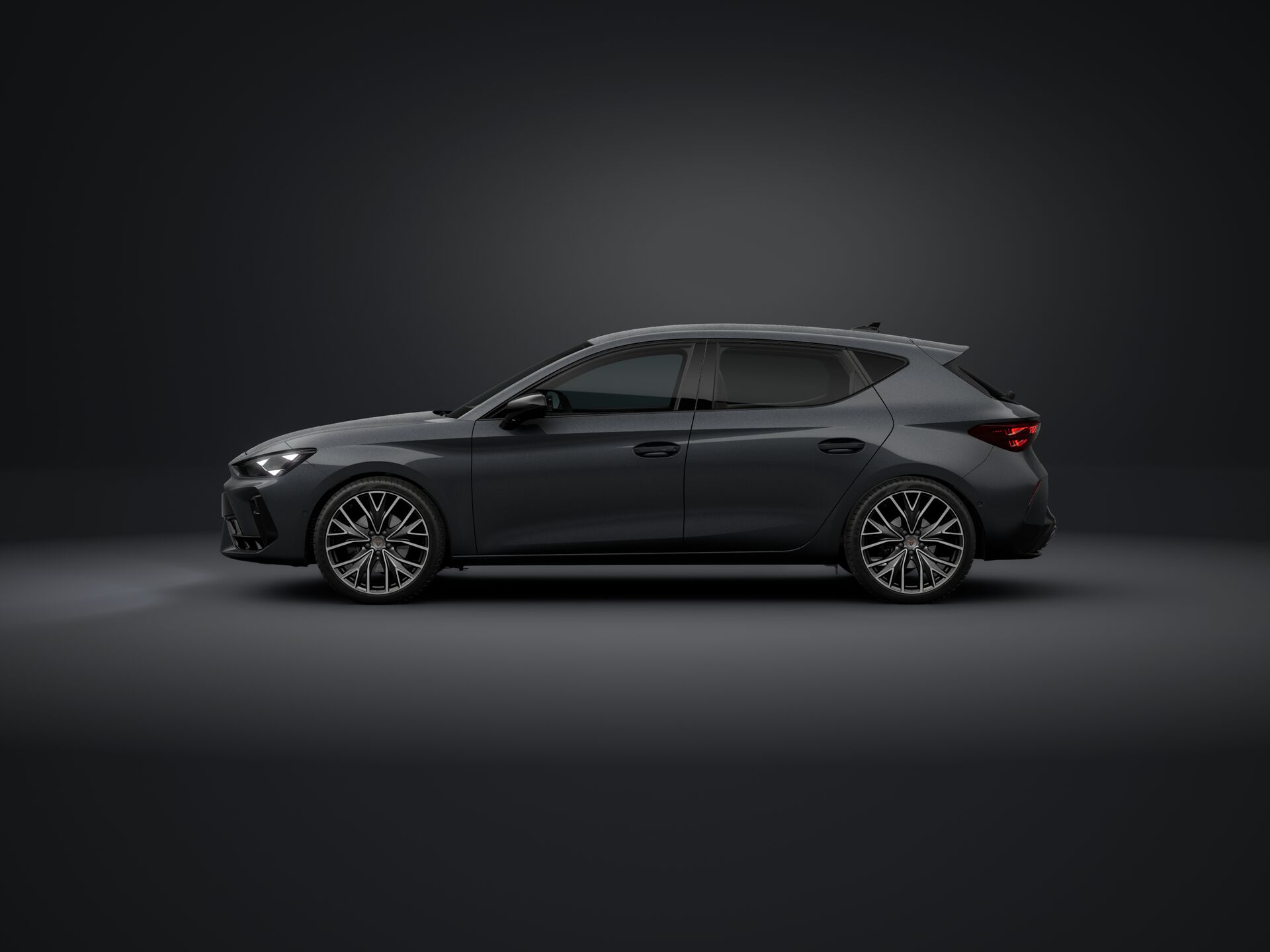 Slika CUPRA Leon 1.5 eTSI mHEV