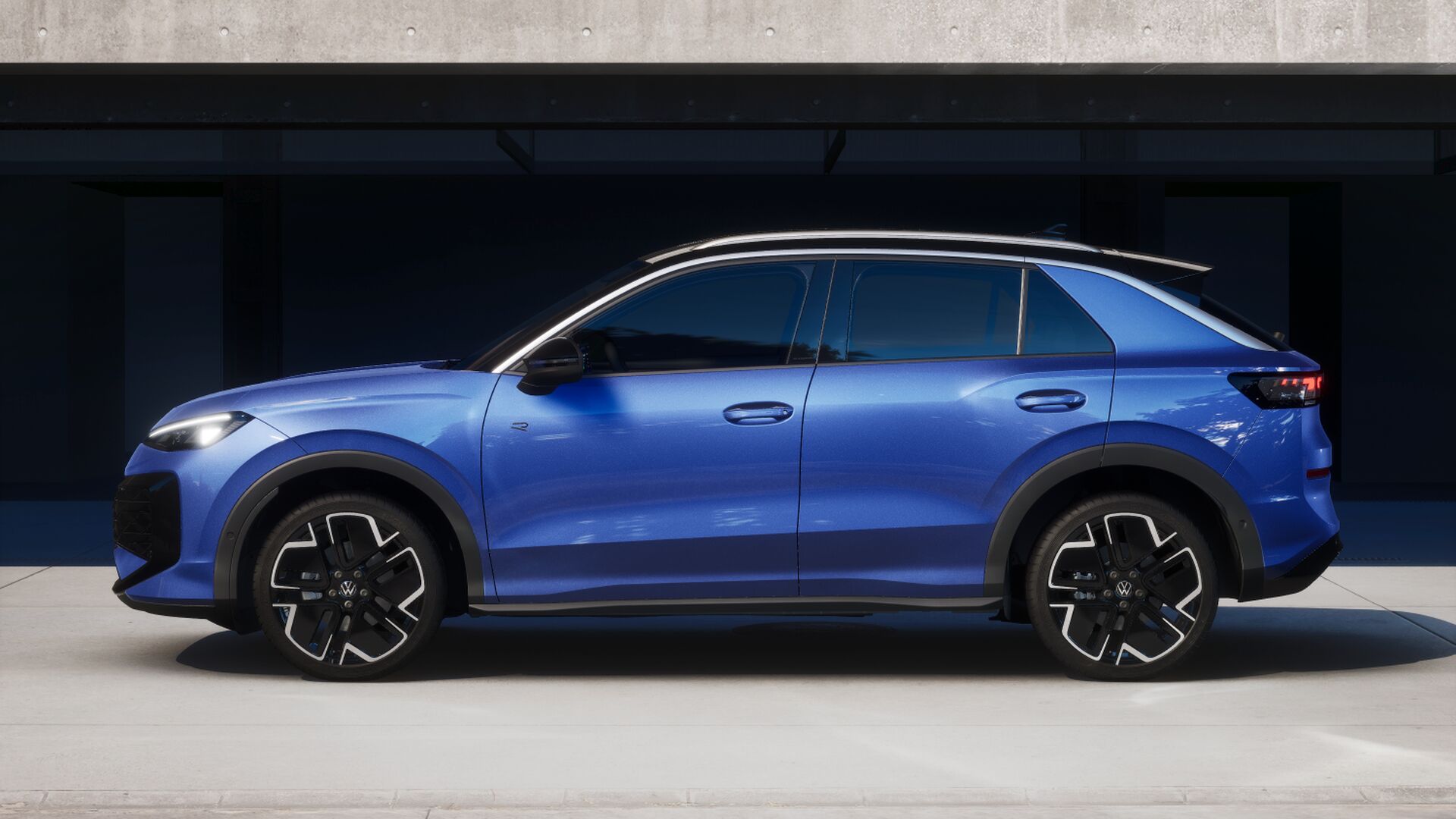 Slika T-Roc NF R-line 1.5 eTSI DSG