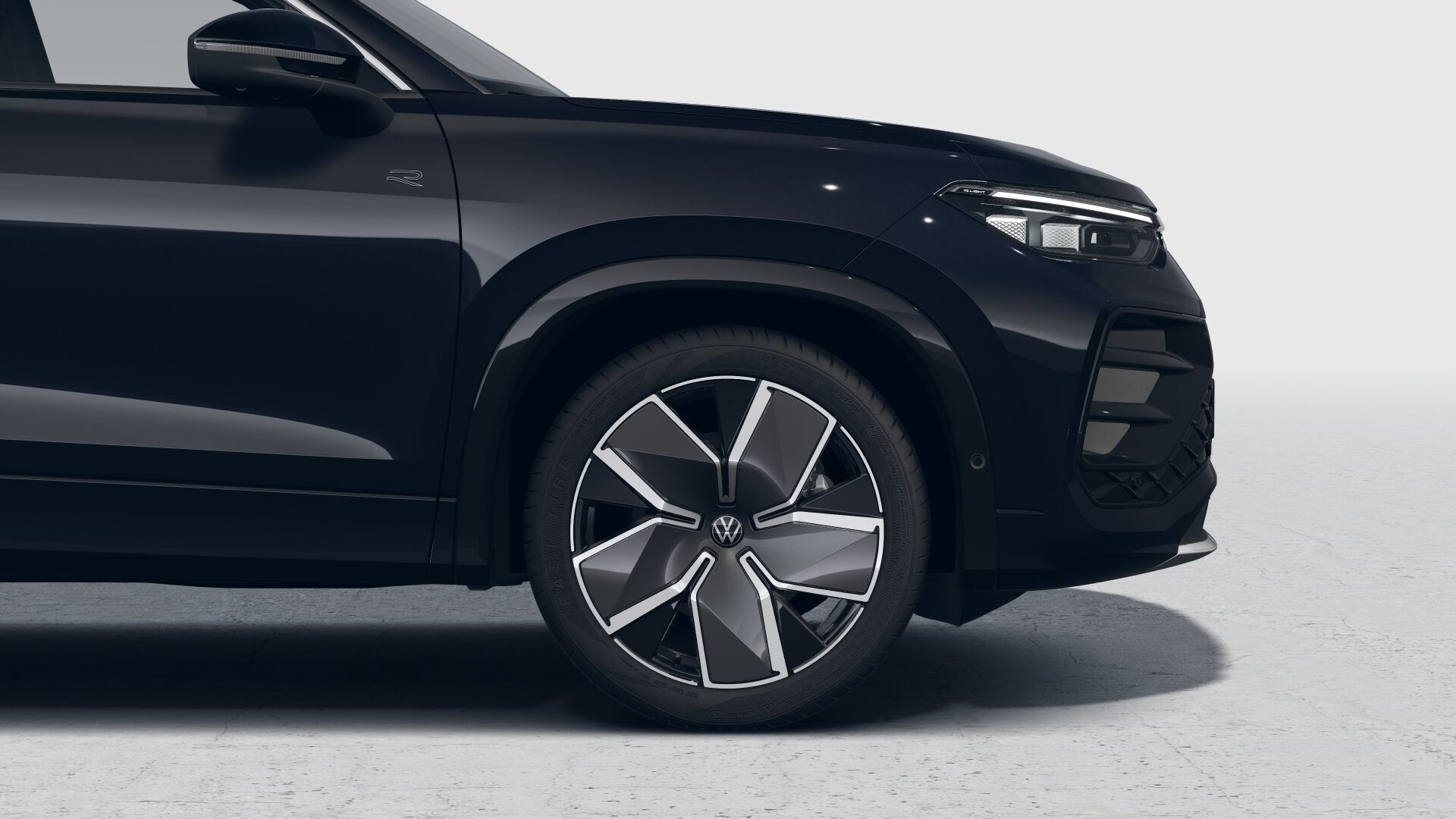 Slika Tayron R-line 2.0 TDI DSG 4MOTION