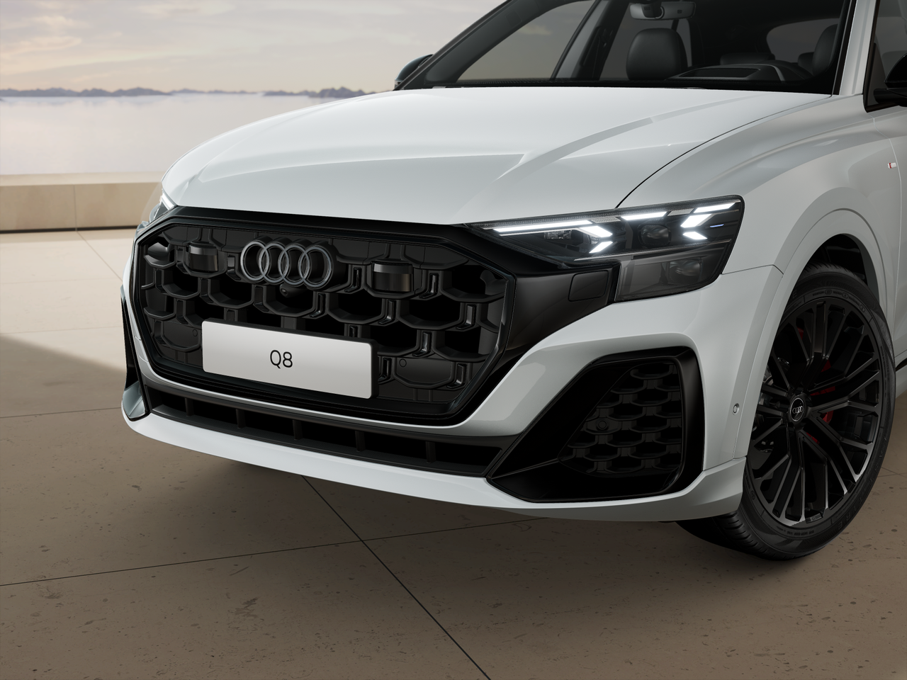 Slika: Q8 55 TFSI e quattro Business