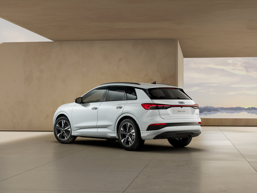 Slika: Q4 45 e-tron quattro PI Business