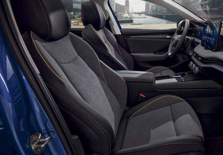 Slog notranjosti LOUNGE: