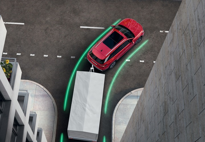 Vlečna kljuka - nihajno poklopna z