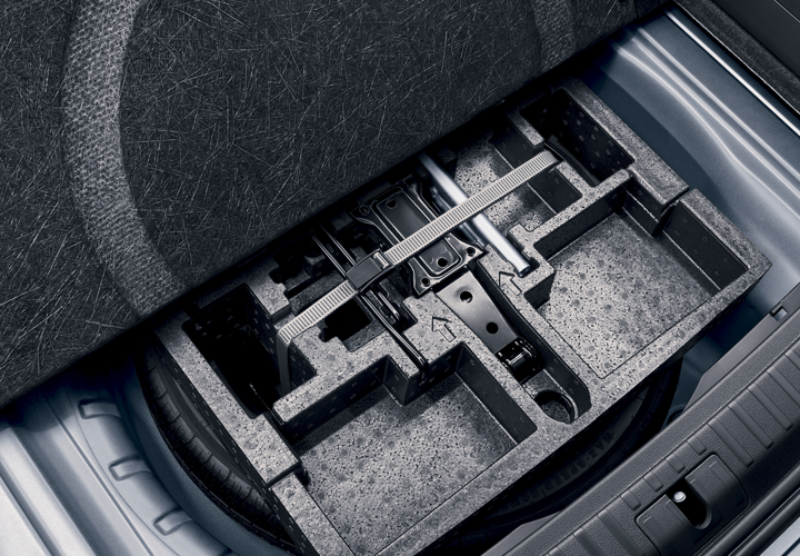 rezervno kolo zasilno 18", z orodjem in