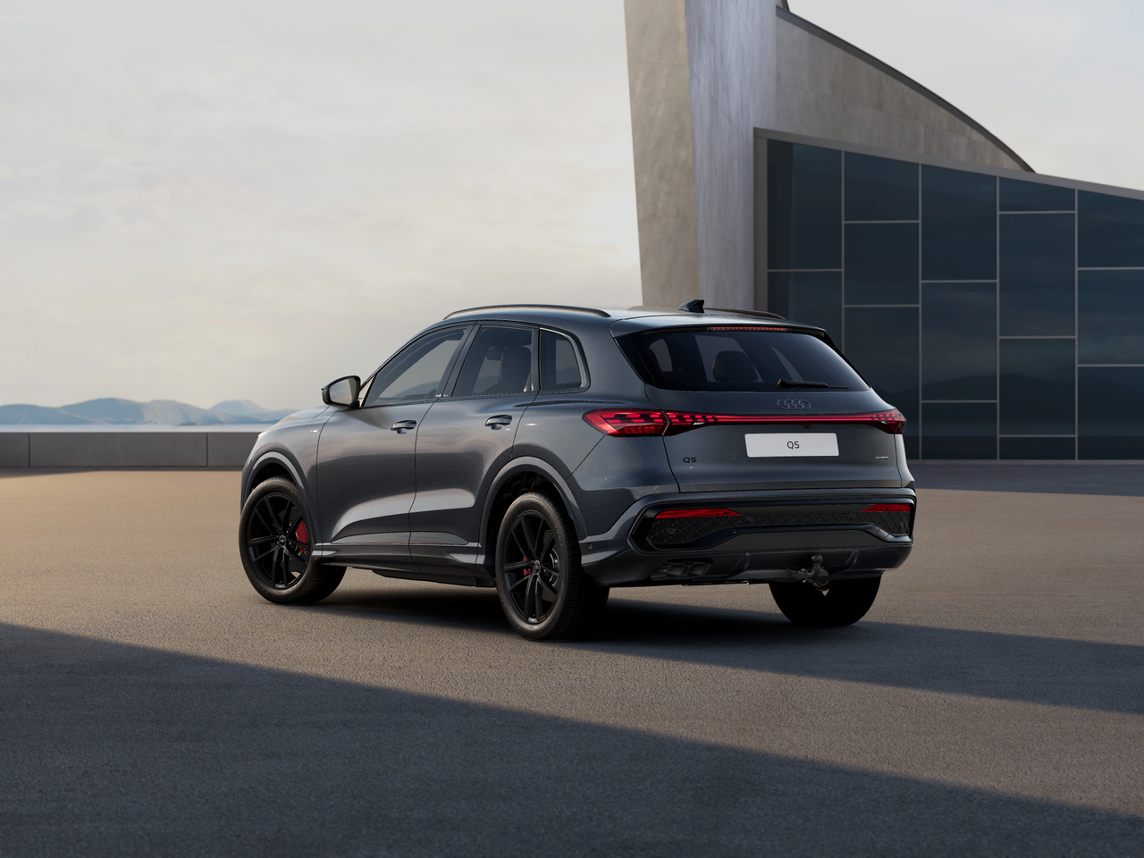 Obrázok Q5 SUV TDI quattro 150kW STR