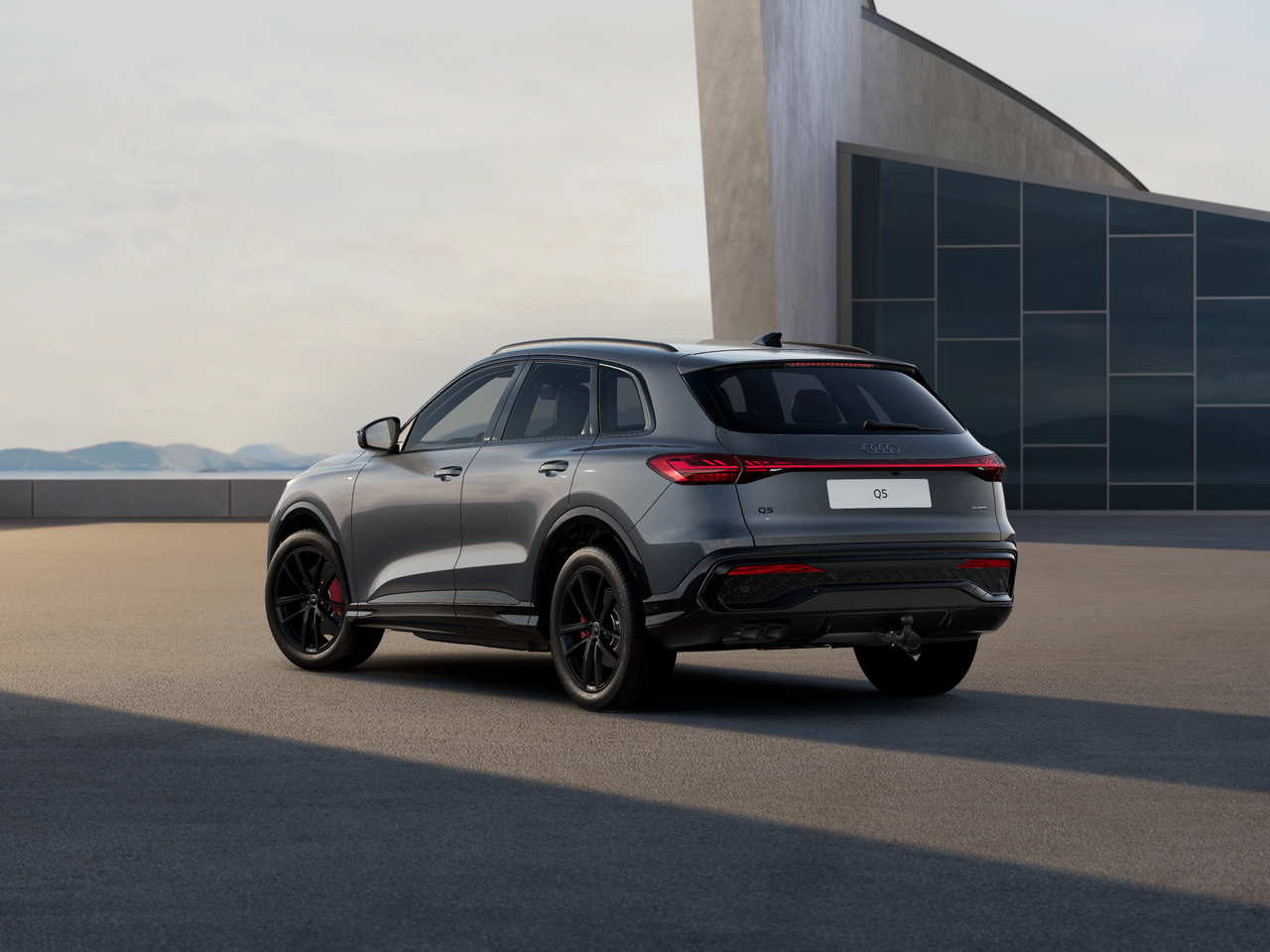 Obrázok Q5 SUV TDI quattro 150kW STR