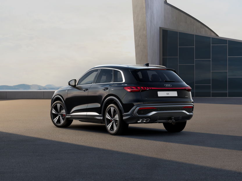 Obrázok Q5 SUV TDI quattro 150kW STR