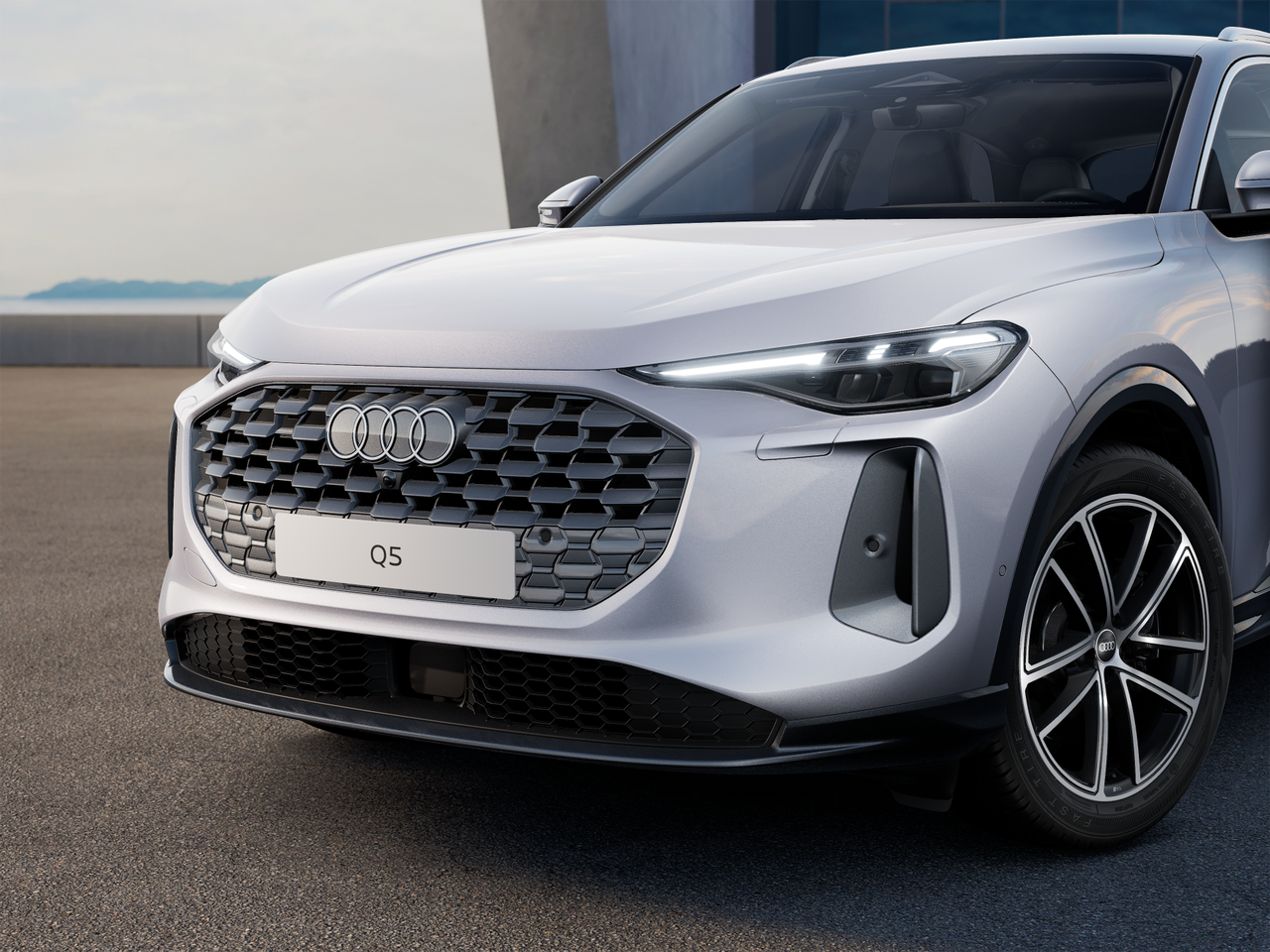Obrázok Q5 SUV TDI quattro 150kW STR