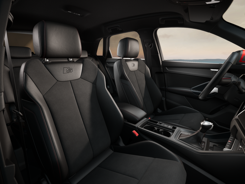 Obrázok Q3 Sport edition 40 TFSI quattro STR