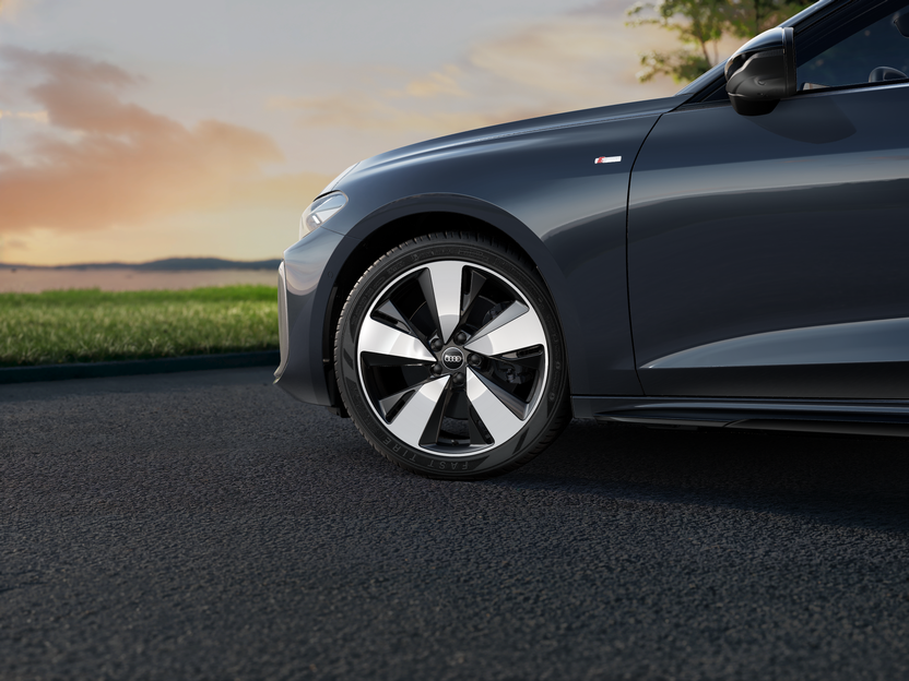 Obrázok A5 Limuzína TDI quattro 150kW STR