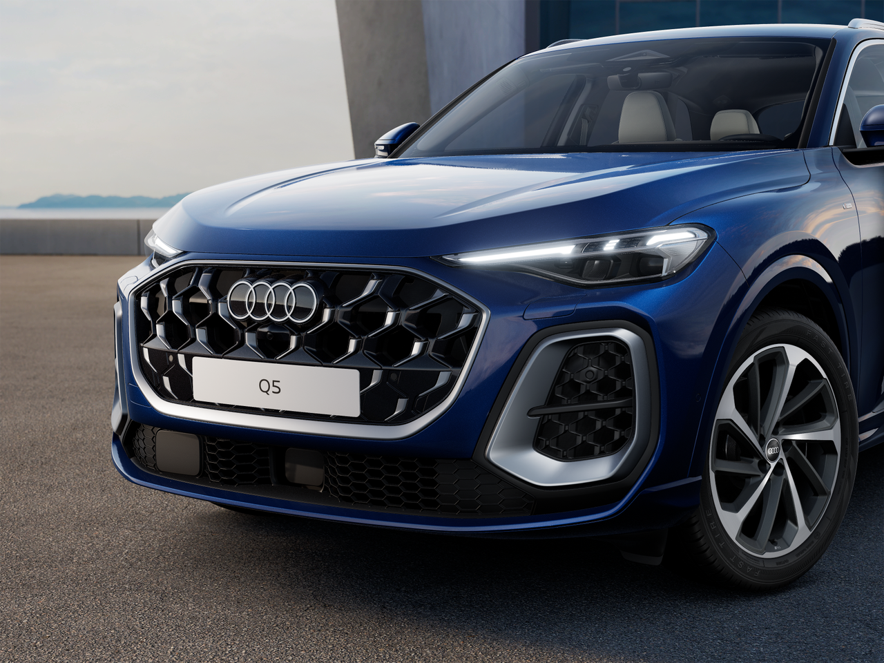 Obrázok Q5 SUV TDI quattro 150kW STR