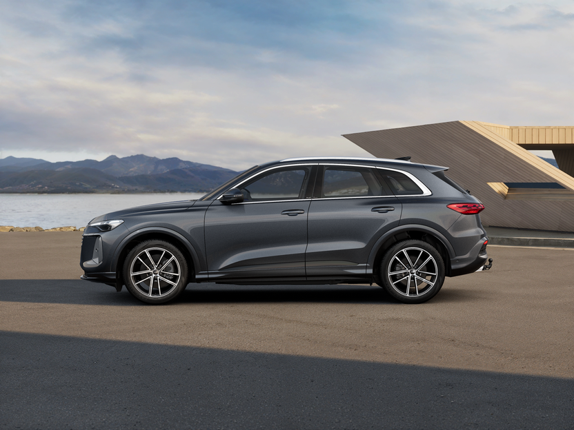 Obrázok Q5 SUV TDI quattro 150kW STR