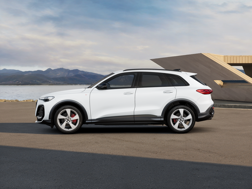 Obrázok Q5 SUV TDI quattro 150kW STR