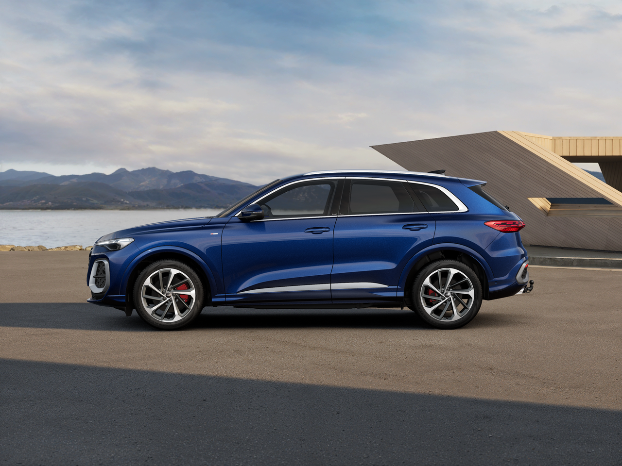 Obrázok Q5 SUV TDI quattro 150kW STR