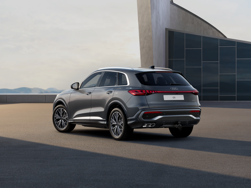 Obrázok Q5 SUV TDI quattro 150kW STR